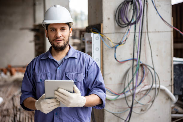 Best Licensed Electrician  in Safford, AZ